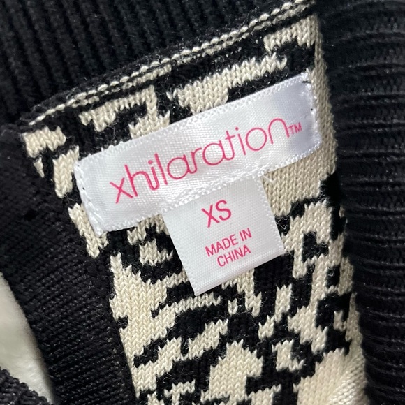 NWT- Black and Off White Sweater Dress - XS - Picture 5 of 6